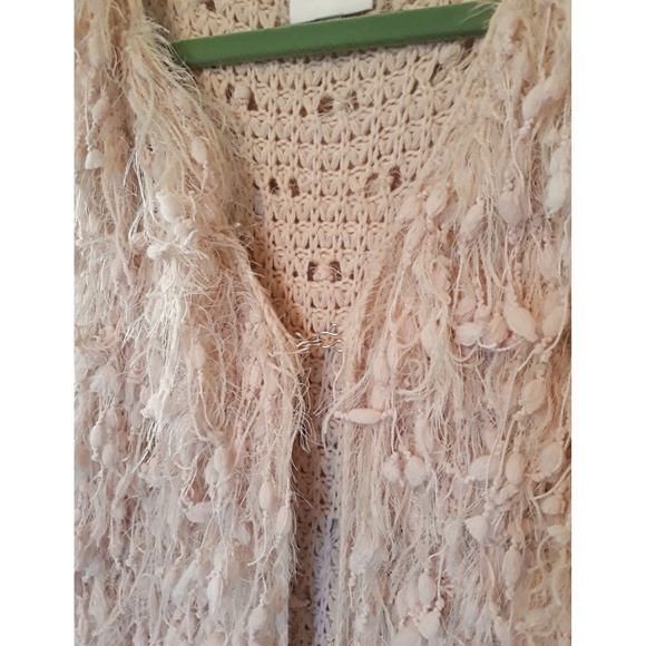 Long Beige Fringe Knit Vest with hook closure L/XL - Picture 7 of 11